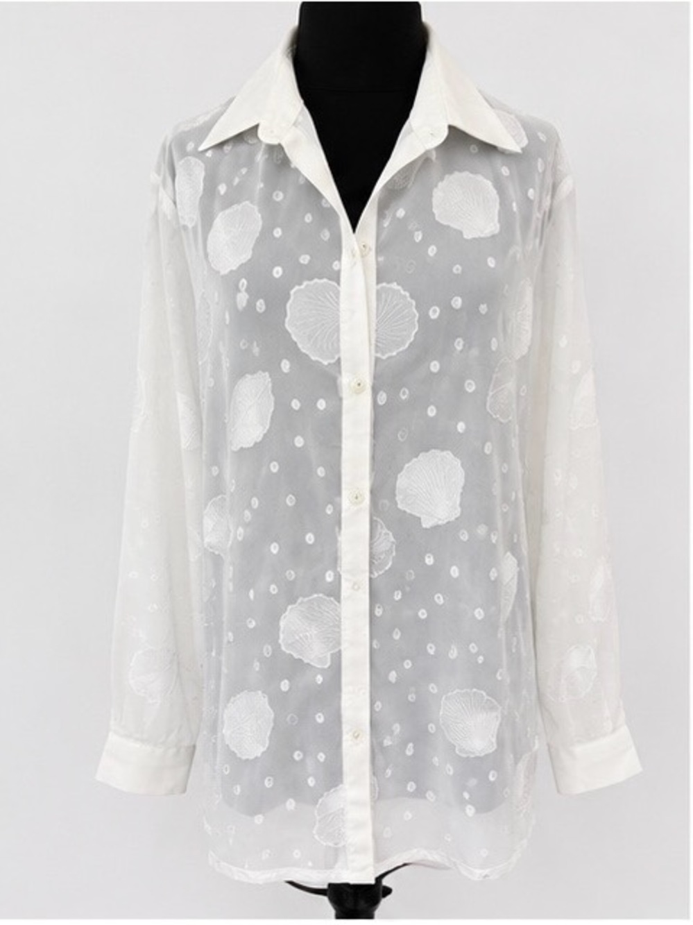 White Sheer Seashell Embroidered Button Front Blouse Women’s One Size Plus